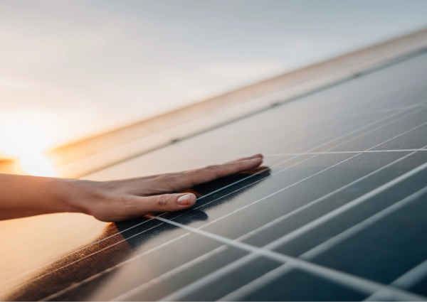 日隆光電-太陽能板